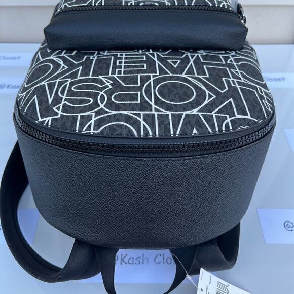 Michael Kors Backpack Cooper Large Graphic MK Signature Black - Picture 7 of 11